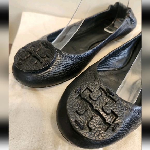 Tory Burch “Reva” Black Pebbled Leather Ballet Flats Sz. 8 Ret. $248 - Picture 4 of 10